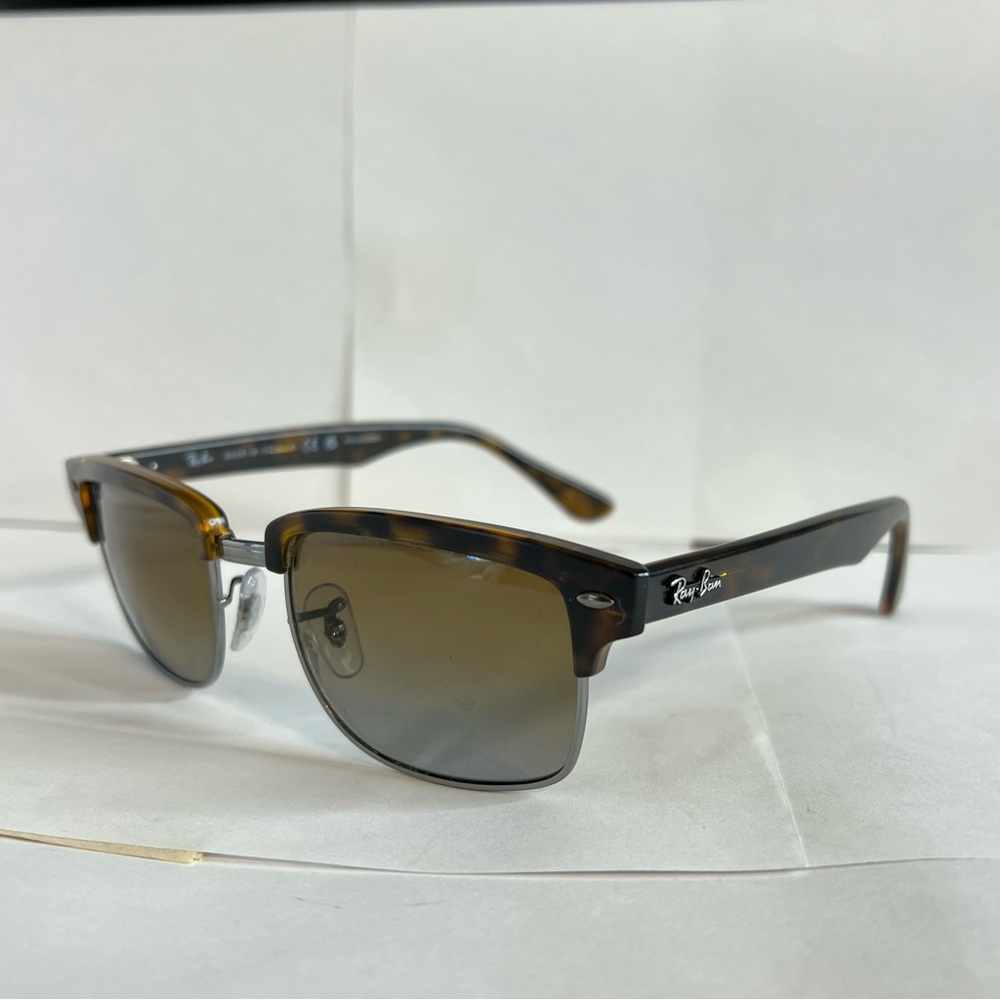 Ray-Ban Brown Tortoise Sunglasses